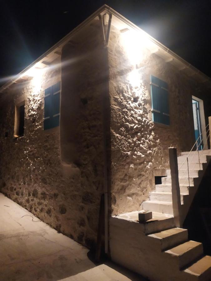 Stathis Guesthouse Fternon Экстерьер фото