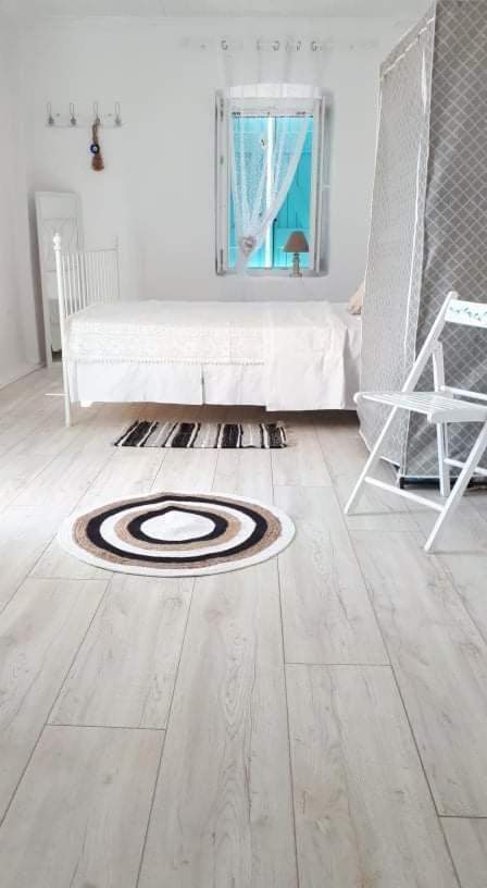 Stathis Guesthouse Fternon Экстерьер фото