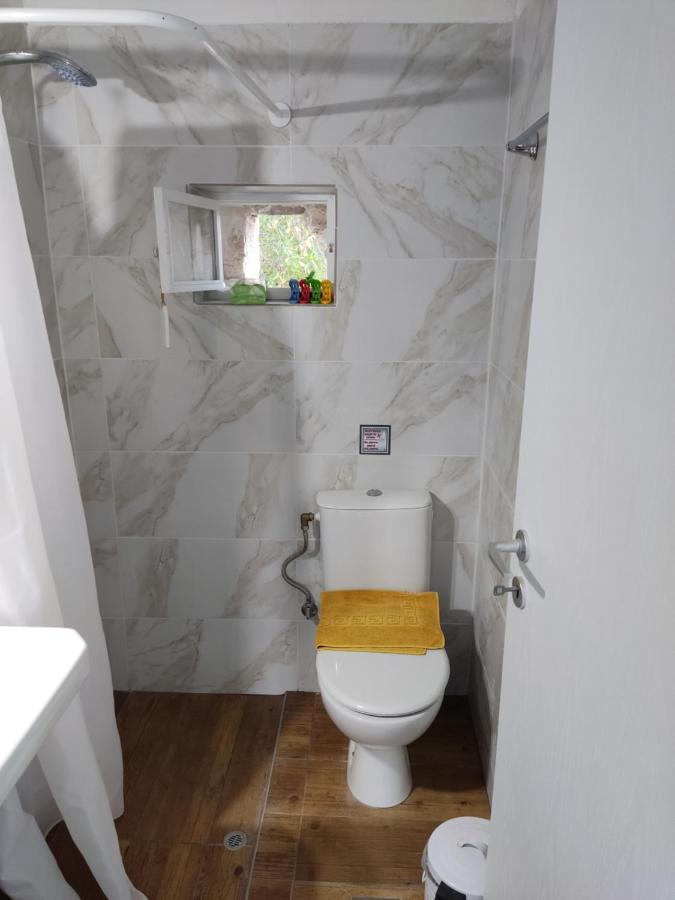 Stathis Guesthouse Fternon Экстерьер фото
