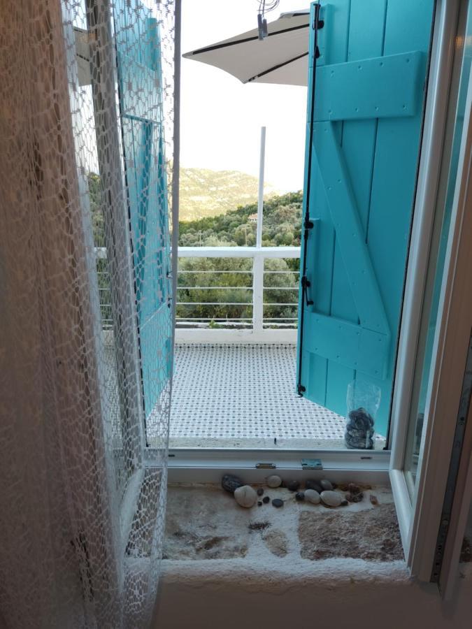 Stathis Guesthouse Fternon Экстерьер фото