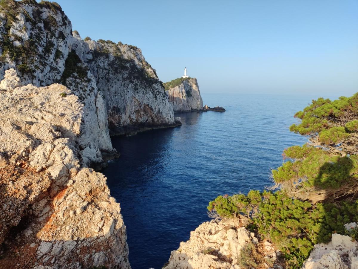 Stathis Guesthouse Fternon Экстерьер фото